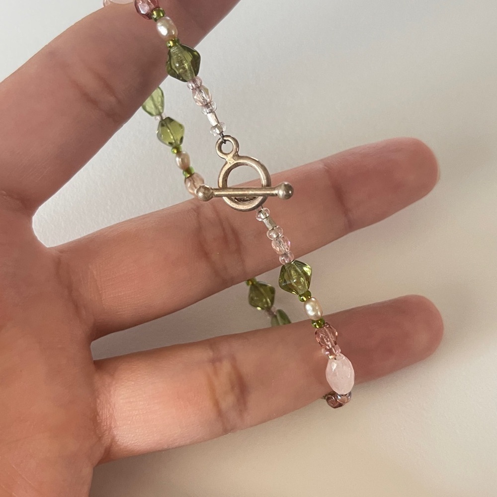 Sterling silver pink and green beaded bracelet - Picture 2 of 4